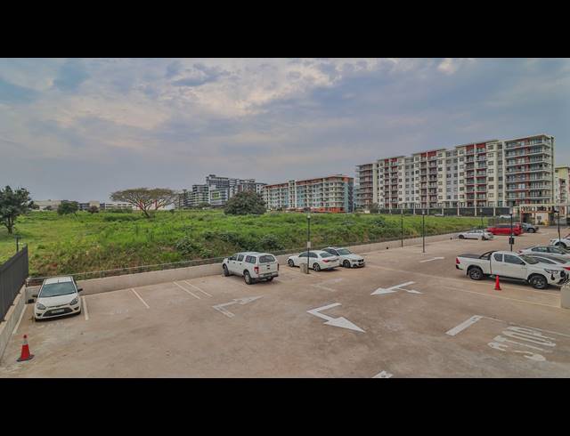 2 BEDROOM APARTMENT FOR SALE IN UMHLANGA RIDGE